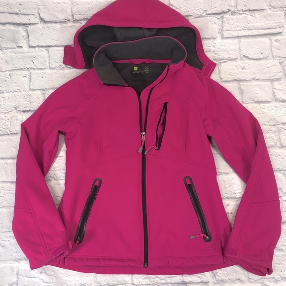 xersion hooded softshell jacket